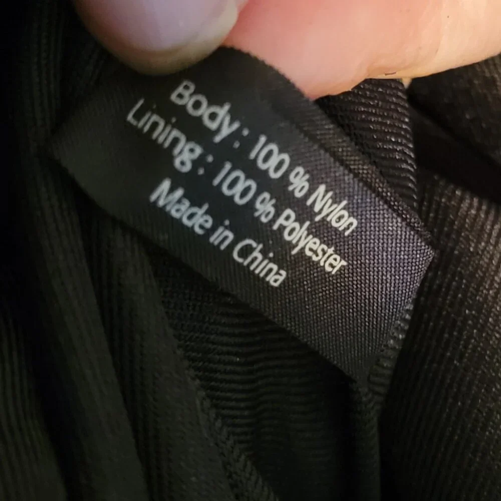 NWOT Givenchy Parfums Tote Bag/Purse Black Nylon Purse With Gold Hardware - Picture 13 of 13